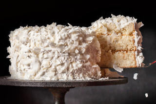 Don Ron Abuelo Coconut Daiquiri Cake - The Coconut Rum Cake
