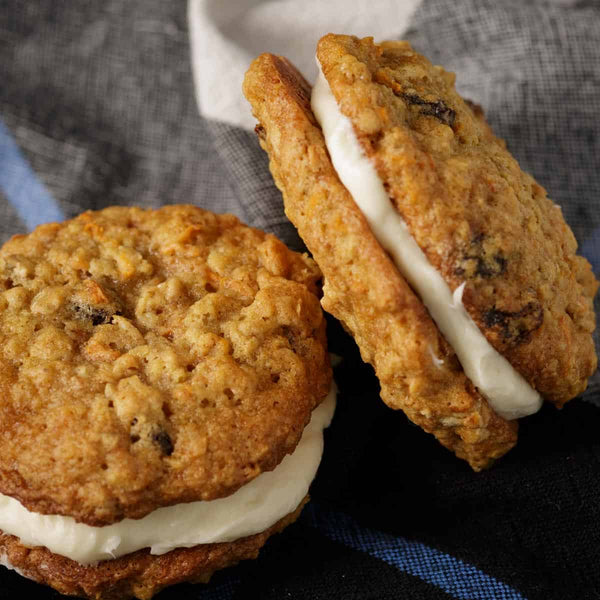 Carrot Cake with Cream Cheese and Queso Blanco Cookie Sammich!