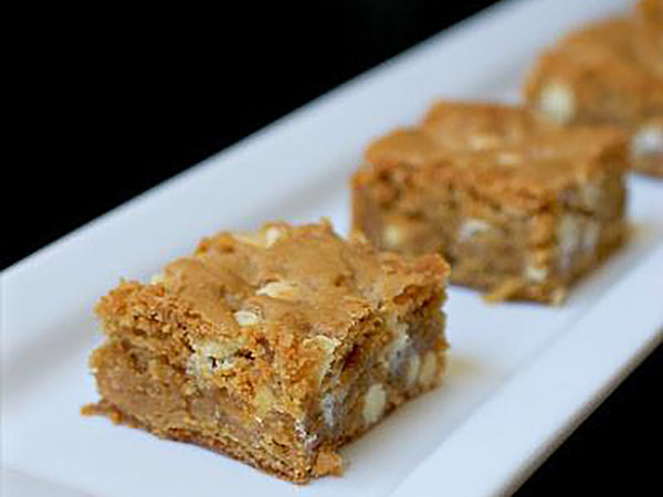 The Dunaway Gooey Blondie Bar